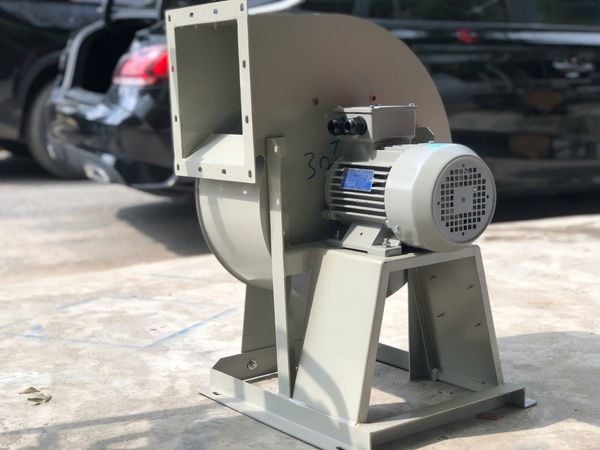 Quạt ly tâm công nghiệp 1.5kw 220v VINMAX VMQ15220 tốc chậm