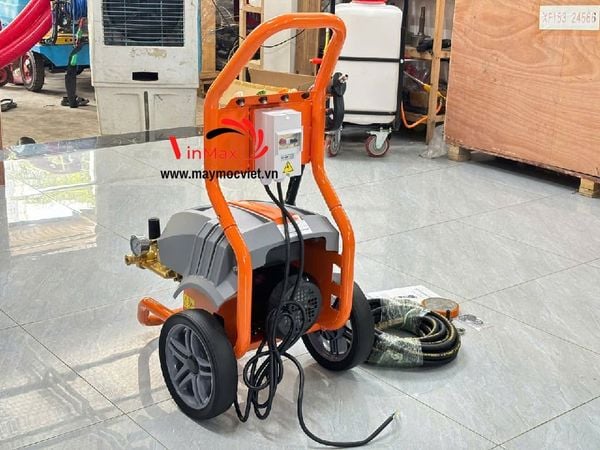 Máy Rửa Xe Cao Áp JETTA JET2200P-100 2.2KW 1450PSI