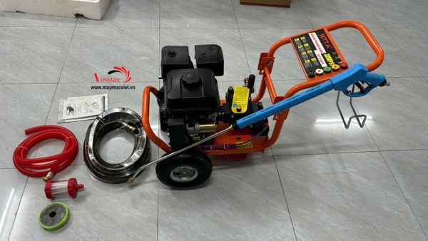 Máy xịt rửa cao áp chạy xăng JETTA JET2500GFB-6.5HP