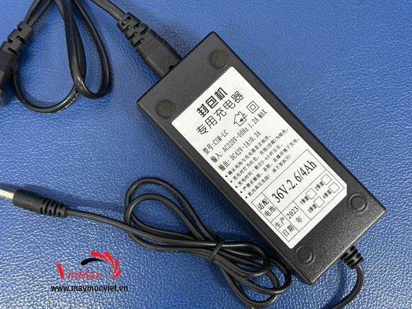 Sạc máy khâu bao GK9-500