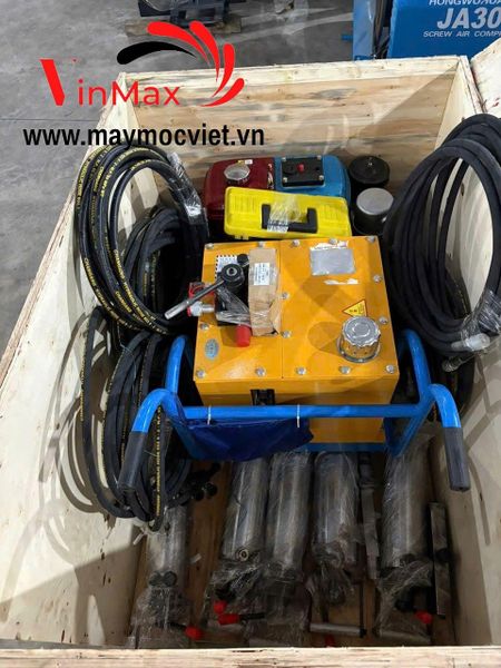 Máy Tách Đá Thủy Lực 3KW/380V