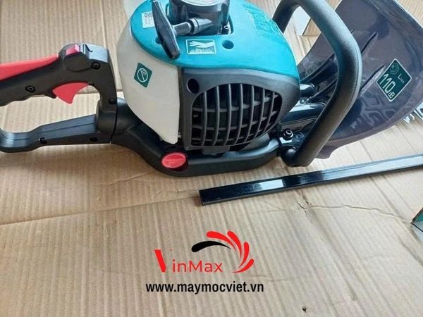 Máy tỉa hàng rào chạy xăng 2 thì TOTAL 1HP TGT5265511