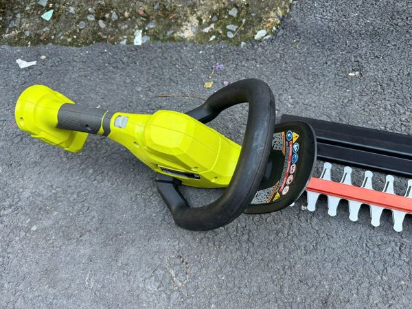 Máy Tỉa Hàng Rào Dùng Pin Ryobi ONE+ 18V – Gọn Nhẹ, Mạnh Mẽ, Hiệu Quả Cao