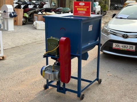 Máy Trộn Thức Ăn Chăn Nuôi Nằm Ngang Turbo TBTN500