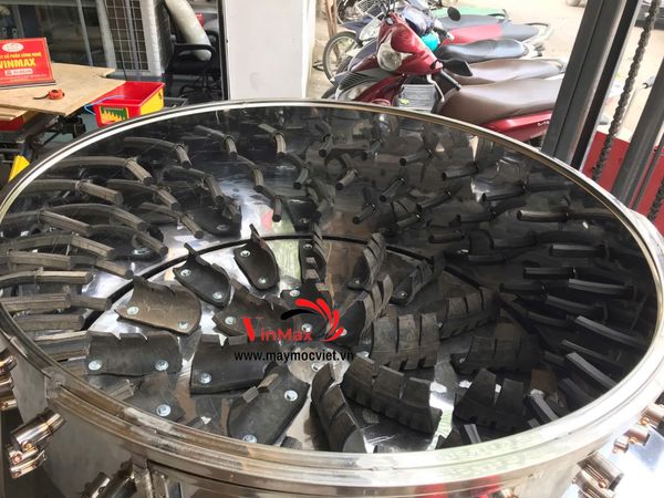 Máy Vặt Lông Dê Lồng 120cm Núm Lốp Ô Tô 3 Pha Có Cửa Xả VMD120-3