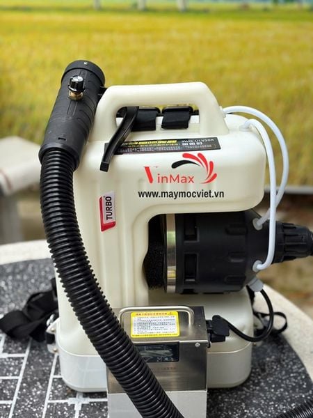 Máy phun sương khử khuẩn dùng pin Turbo ULV-10