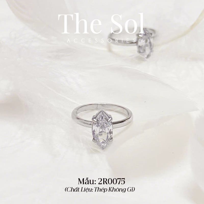  Nhẫn Titan Diamond Marquise 