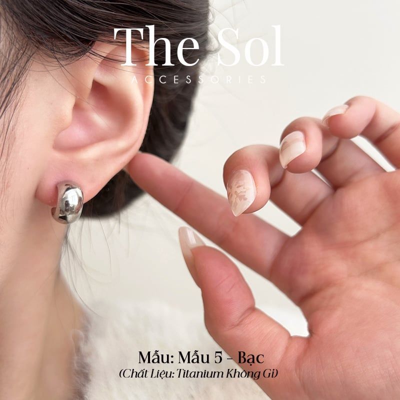  Bông Tai Titan Half Hoops 