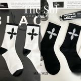  Tất Unisex Black Chrome Heart 