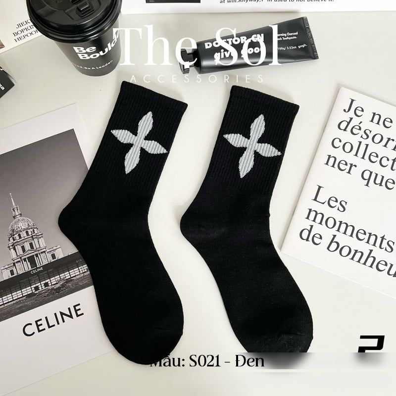  Tất Unisex Black Chrome Heart 