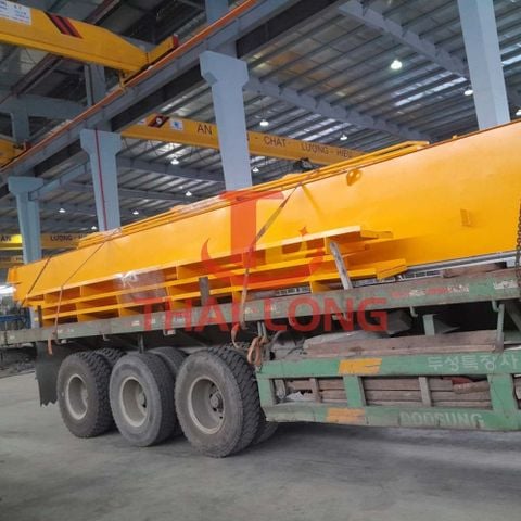 Cầu trục 7,5 tấn 