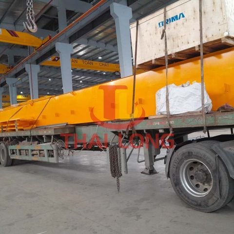  Cầu trục 7,5 tấn 