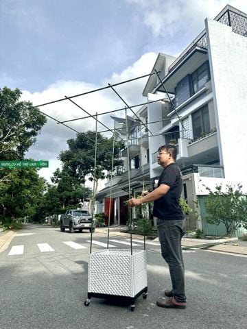 Khung giàn trồng cây cao 1.8m có mái 1.5x1.5met lắp ghép thông minh bằng ống thép bọc nhựa