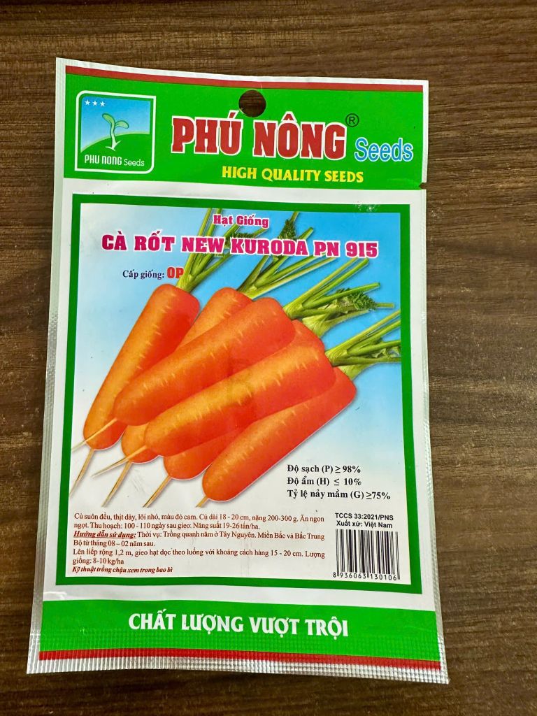  Hạt Giống Cà Rốt New Kuroda PN 915 Phú Nông - Gói Cao Sản, Củ Suôn Đều, Màu Đỏ Đậm 