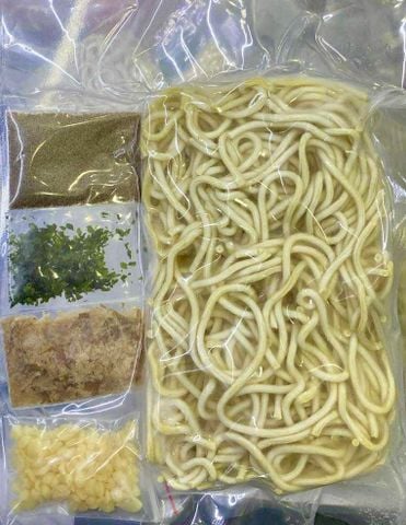 焼きそばセット ※蒸し麺、粉ソース、天かす、あおさ付き - Yaki soba set