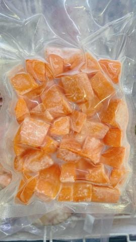 冷凍乱切り人参 200g