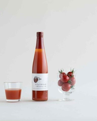ひりょうやさんのトマトジュース