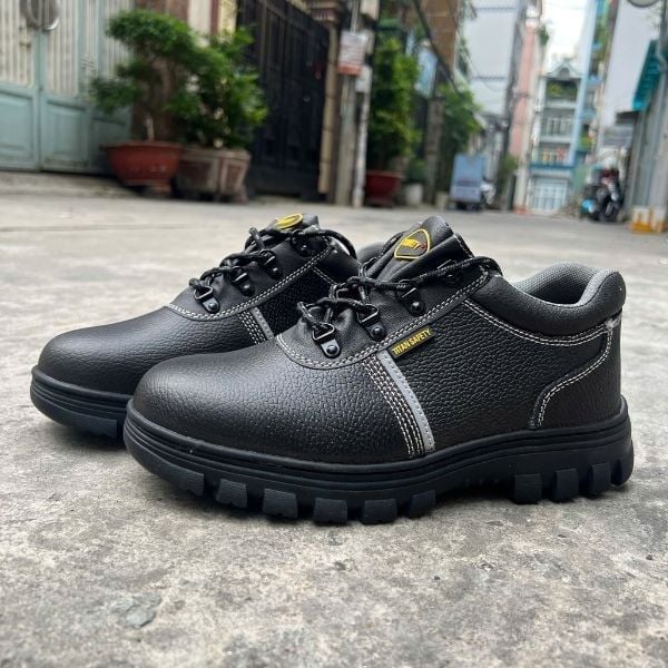 Giày Bảo Hộ Lao Động Titan S3 RB Đế Cao Su Chịu Nhiệt 300 Độ C