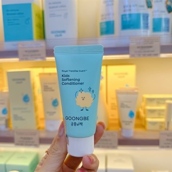 Dầu xả mềm mượt Goongbe softening conditioner 30ml