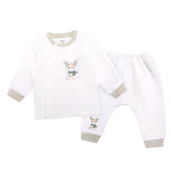 Bộ cài lệch dài tay chần bông Dokma