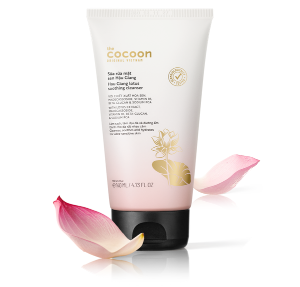 Sữa rửa mặt Sen Hậu Giang Cocoon