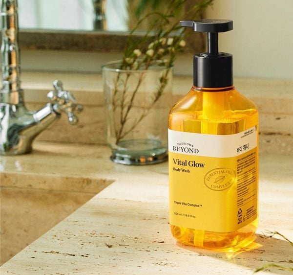 SỮA TẮM BEYOND VITAL GLOW BODY WASH 500ML
