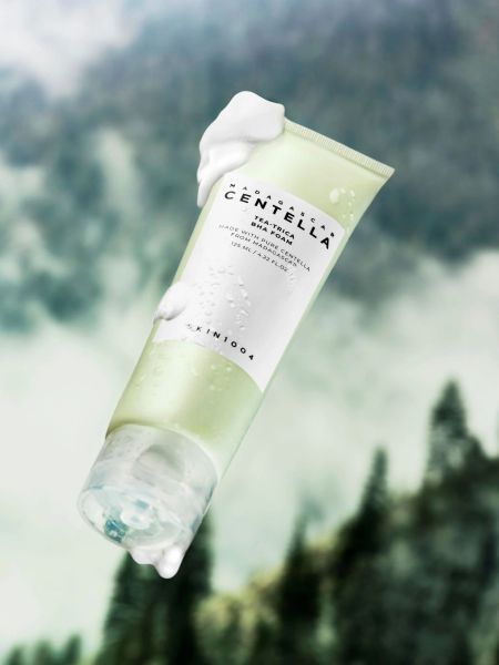 SỮA RỬA MẶT SKIN1004 MADAGASCAR CENTELLA TEE-TRICA BHA FOAM 125ML