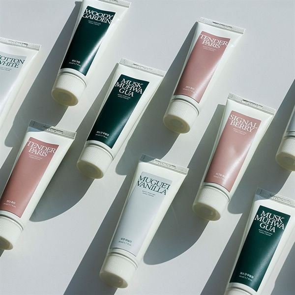KEM DƯỠNG DA TAY DAILY COMMA MOST PERFUME HAND CREAM 50ML