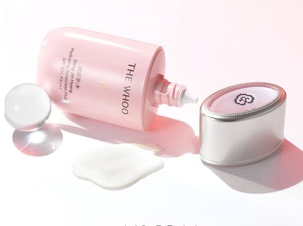 KEM CHỐNG NẮNG THE WHOO GONG JIN HYANG HYDRATING SUNCREEN FLUID 60ML