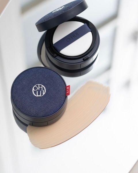 PHẤN NƯỚC KIỀM DẦU OHUI ULTIMATE LONG WEAR JEAN CUSHION