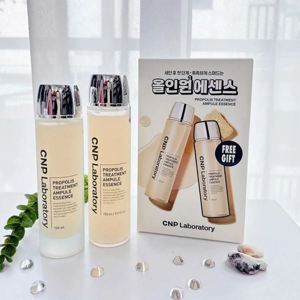 SET NƯỚC THẦN KEO ONG CNP AMPULE ESSENCE 2 MÓN 150ML+100ML