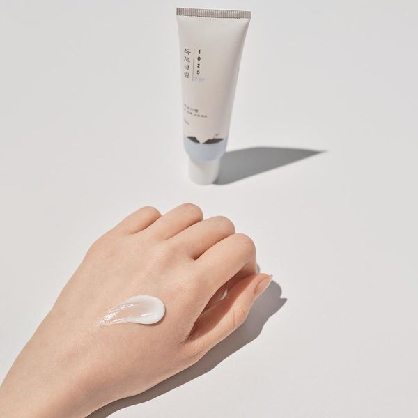 KEM DƯỠNG MẮT ROUND LAB 1025 DOKDO EYE CREAM 30ML