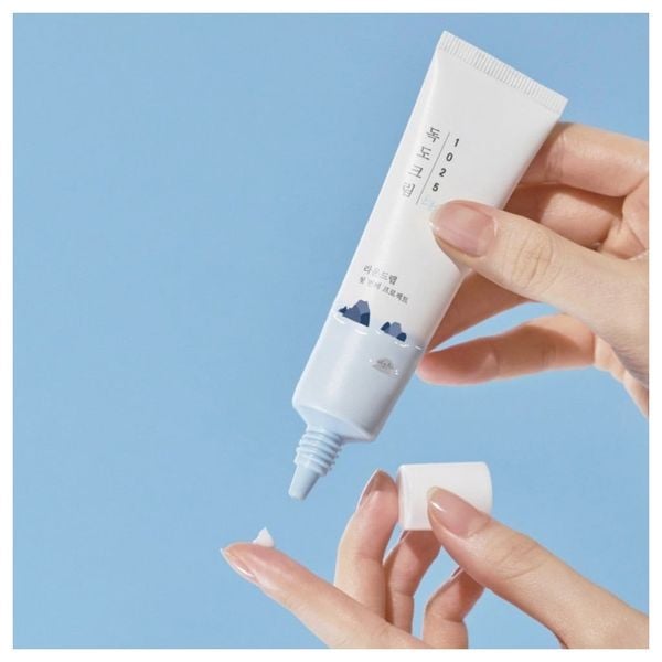 KEM DƯỠNG MẮT ROUND LAB 1025 DOKDO EYE CREAM 30ML