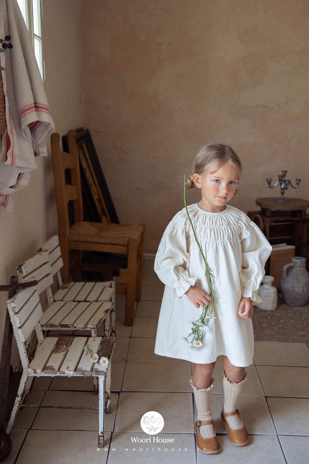 NN - Váy Lebon thêu tay