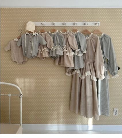 MBB - 0126 Váy Bella kẻ viền bèo