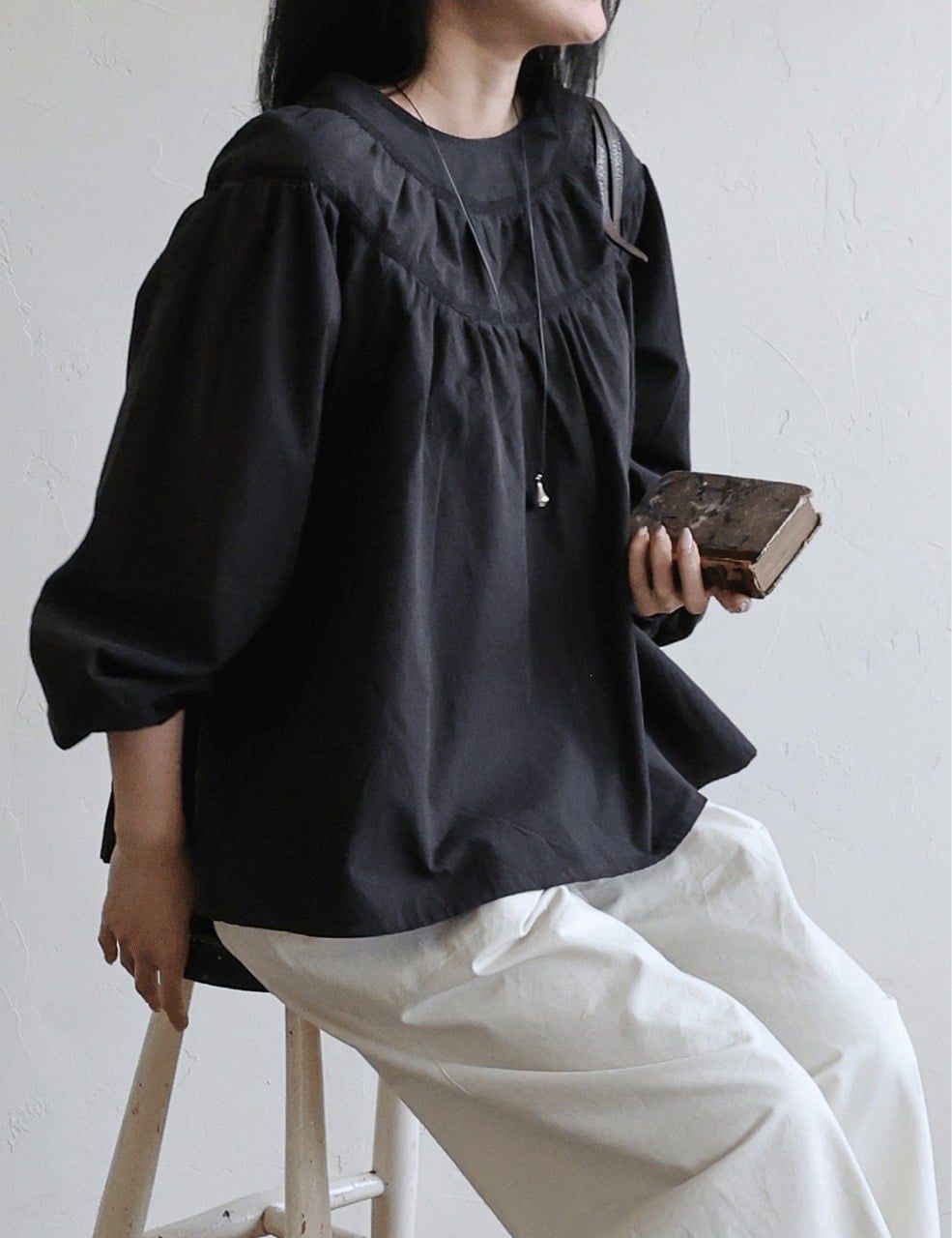 FL - AUT0326 Áo Devon Blouse  cổ nhún