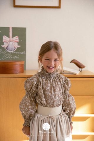 NN - Áo Rose cổ smoke tay bồng