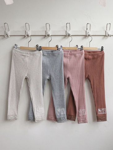 FL - Quần legging Dobby ống thêu ren