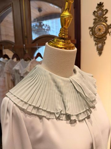 CPN - Áo Blouse cổ viền lớn