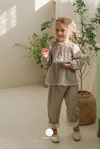 FL - Áo Vera Blouse hoa nhí