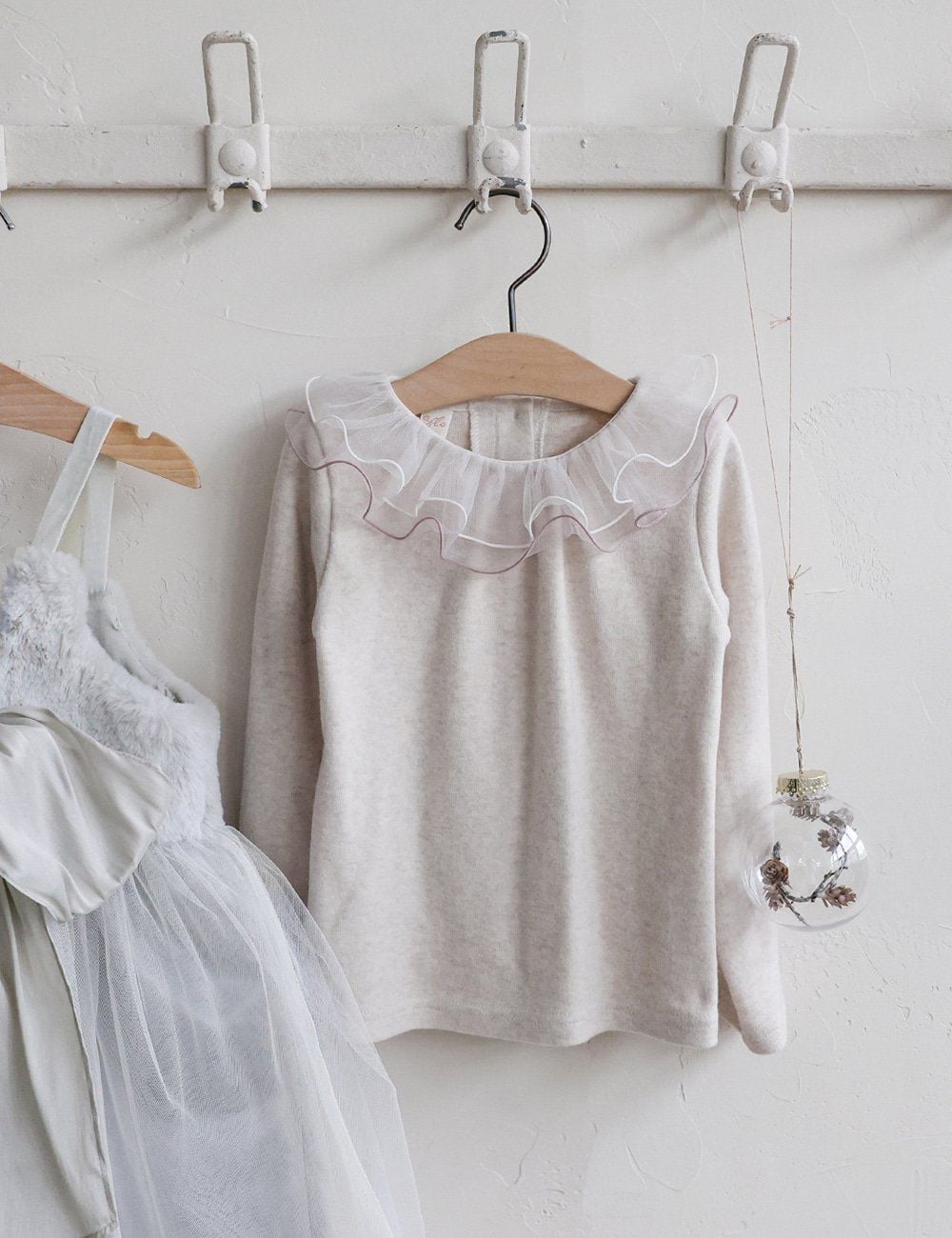 FL - Áo Evelyn cổ bèo organza