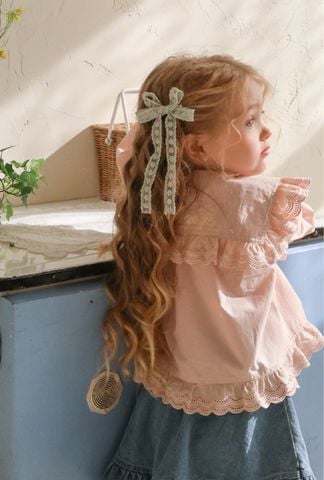 FL - Cặp Mitchell nơ ren dài