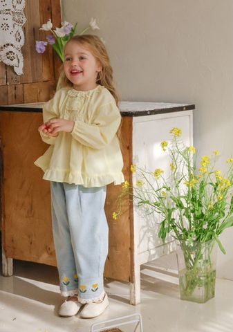 FL - Aó Shuka Blouse cổ bèo ren