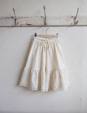 FL - Quần Elle ống loe ren