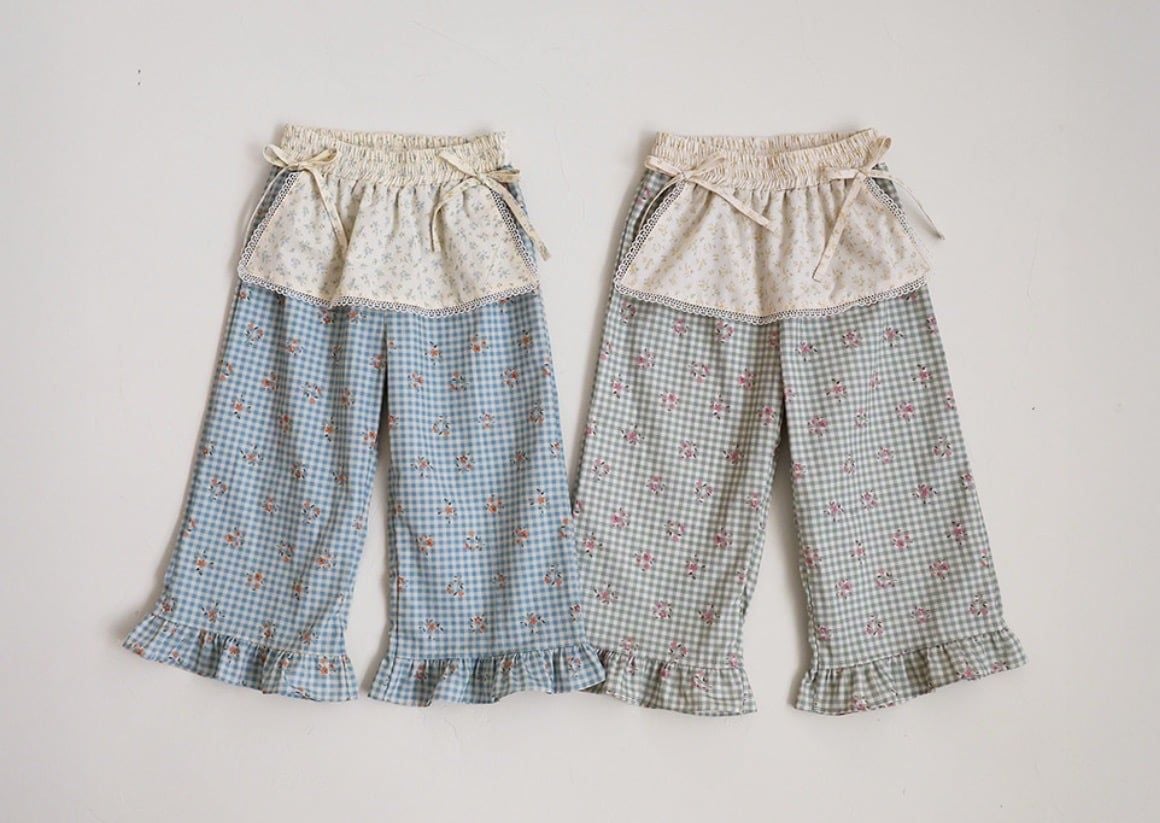 FL - Quần Melo kẻ hoa liền yếm