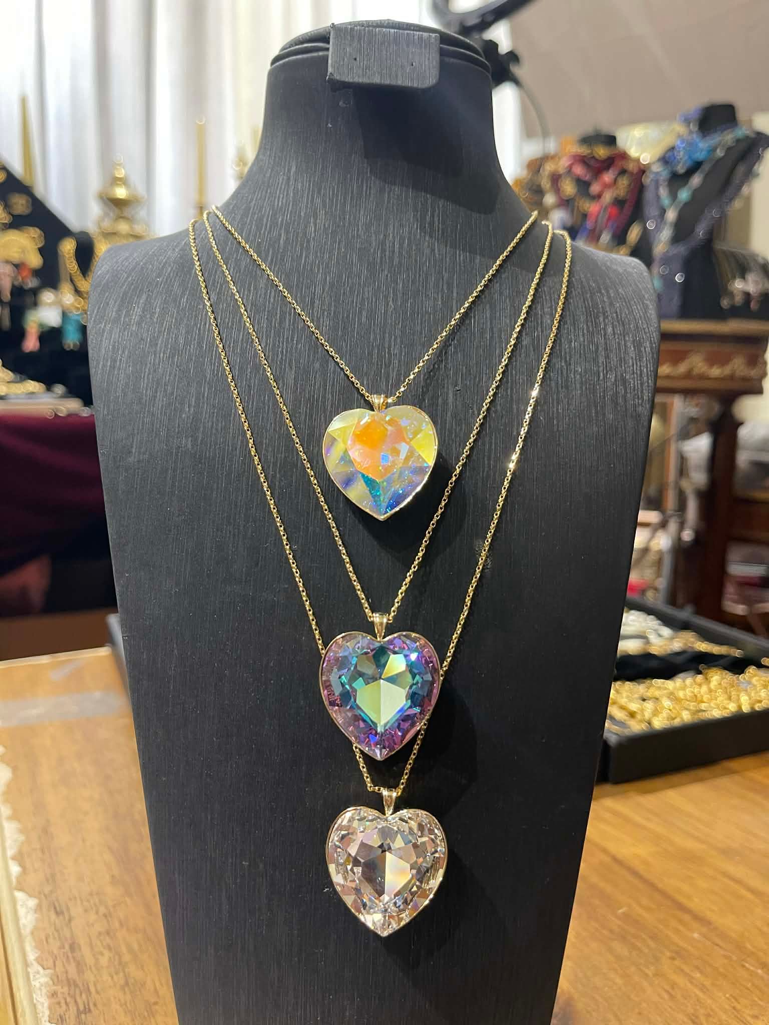 TSH - Dây pha lê tim bự khung vàng