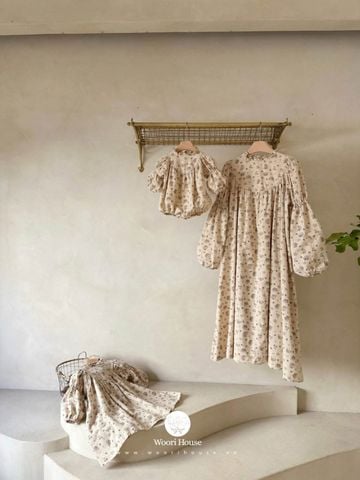 MBB - SUM0226  Váy Eloise hoa nhí Mom