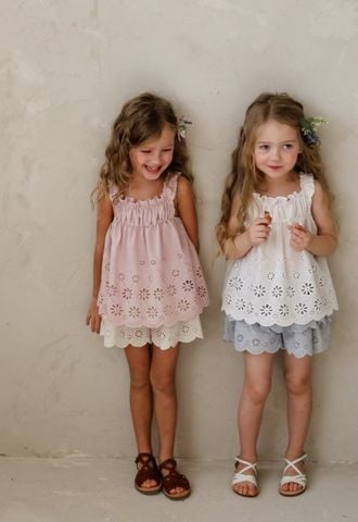 FL - SUM0226 - Quần váy Anna ren đục lỗ xếp tầng