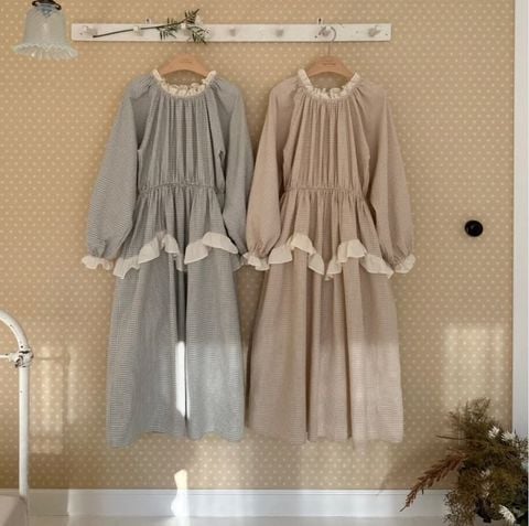 MBB - 0126 Váy Bella kẻ viền bèo