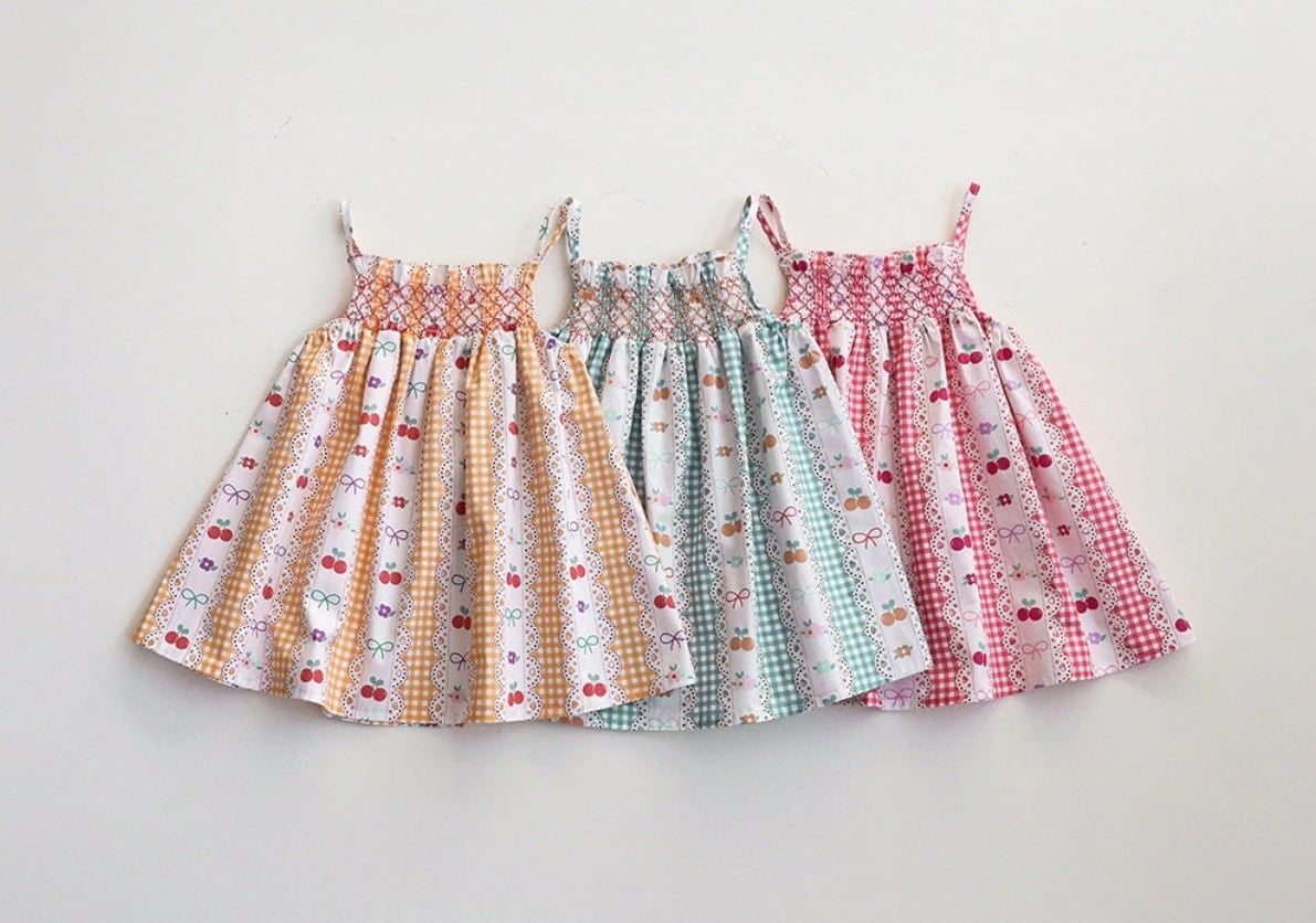 FL - Váy Belive hai dây hoạ tiết nơ cherry